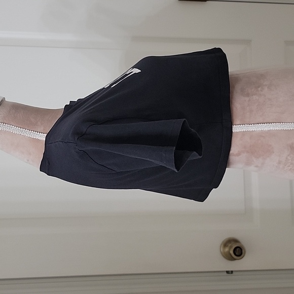 Divided by H&M Size S Black Cropped T-Shirt "Long Beach 1998" Vinyl Graphic - Picture 4 of 10